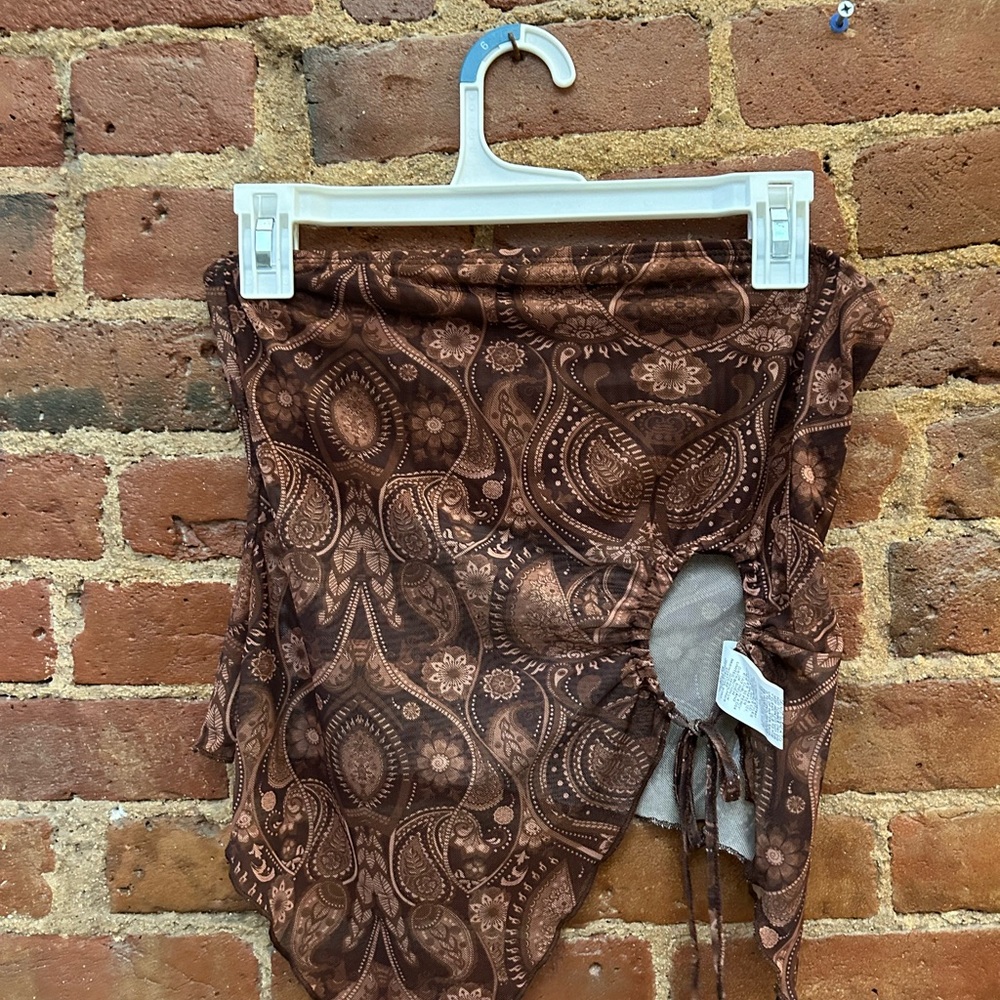 Shein Brown Paisley sleeveless top with ruched Side Tie